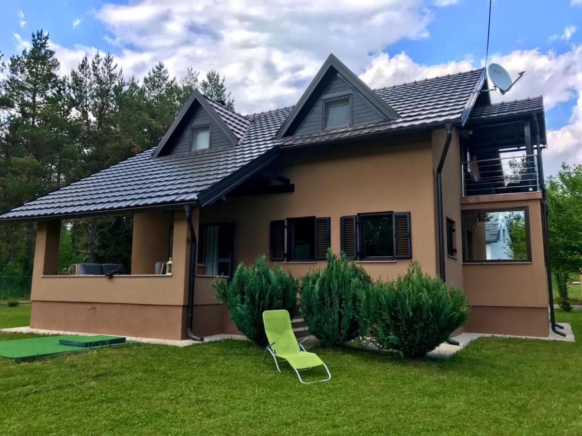 Holiday House Kora Кореница Экстерьер фото